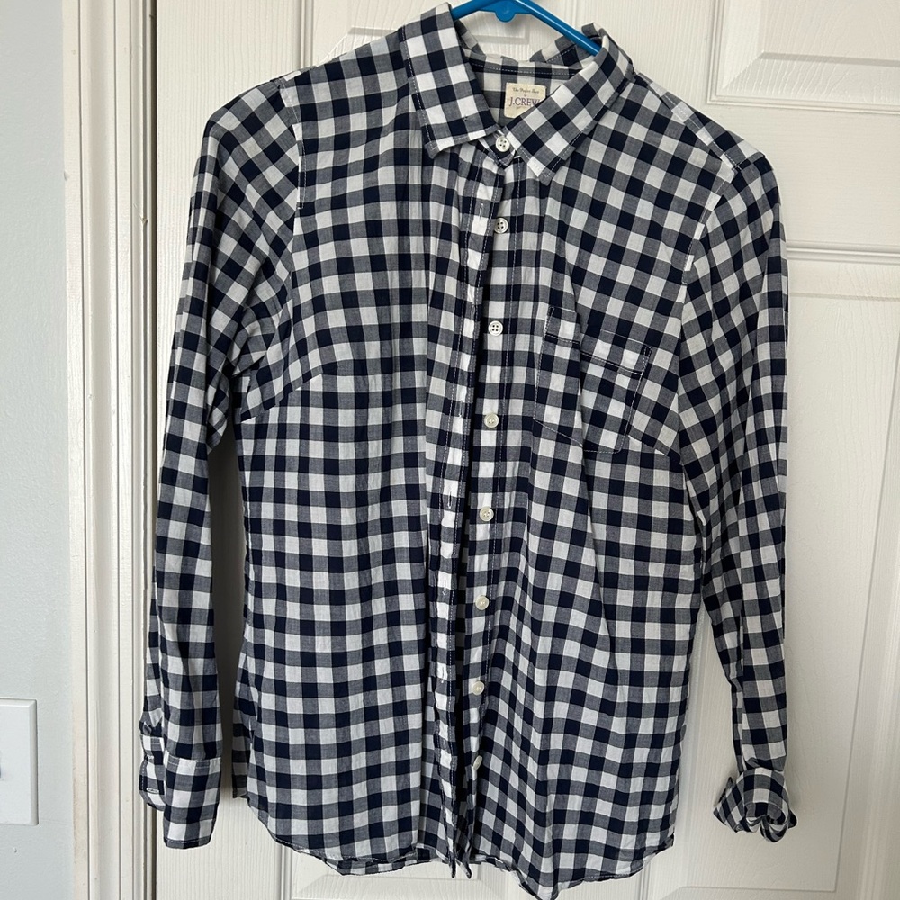2/$30 j. Crew gingham long sleeve button down shirt women’s size small navy blue